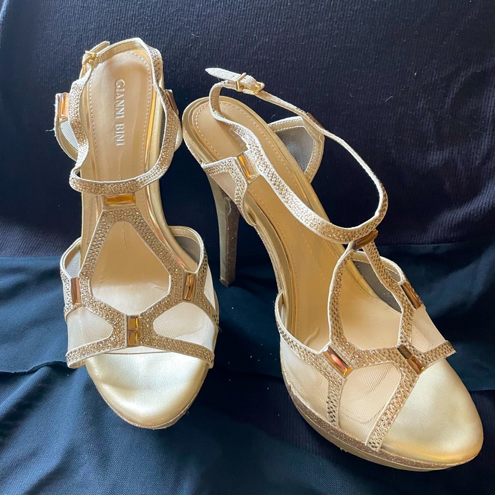 Gold shiny pretty